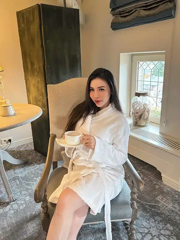 moni maxim เซ็กซี่